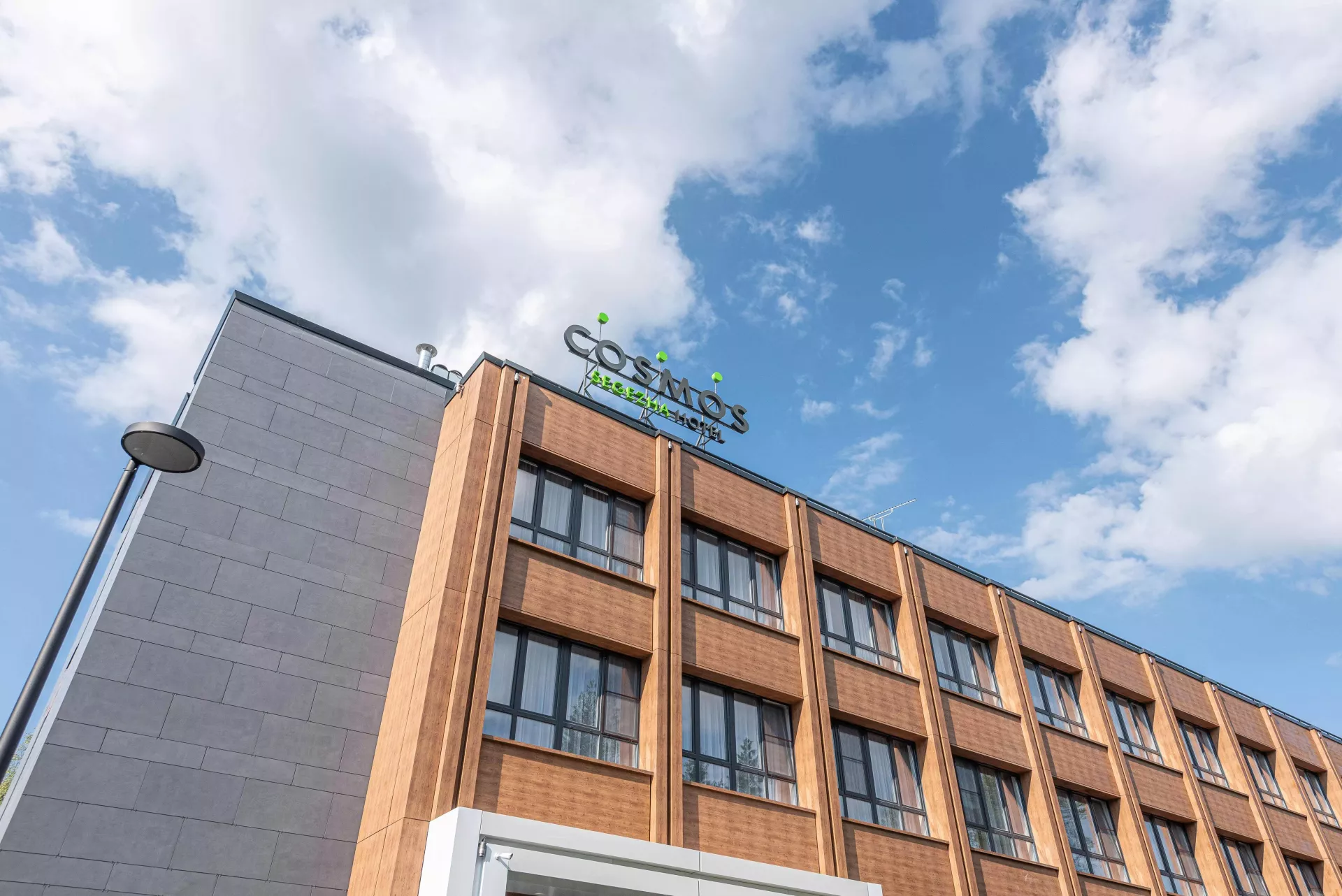 Cosmos Smart Segezha